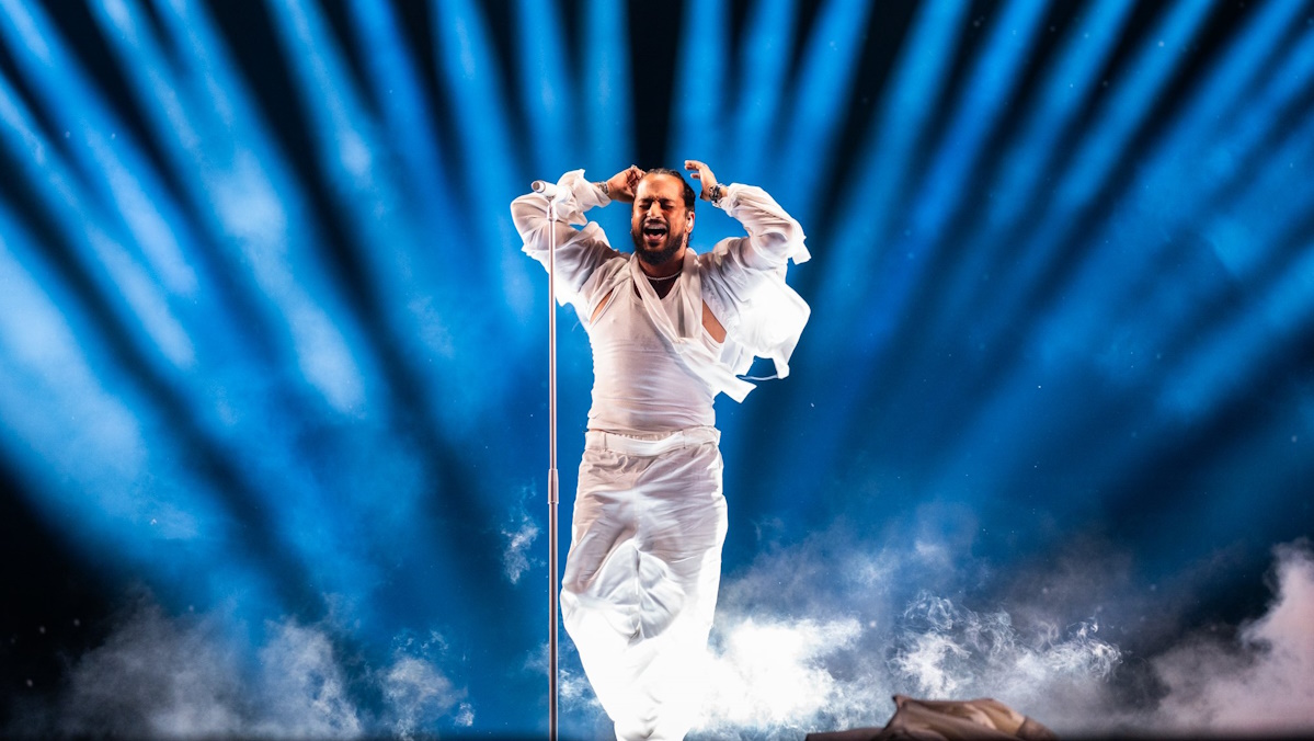 Eurovision 2024 – Slimane: Ποιος είναι ο Γάλλος τραγουδιστής που καθήλωσε με την α καπέλα ερμηνεία του