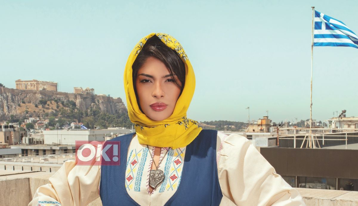Σέινις Παλάσιος: «Η παραδοσιακή φορεσιά από τη Μάνη με έκανε να νιώσω βαθιά συνδεδεμένη με τον ελληνικό πολιτισμό και την ιστορία σας»