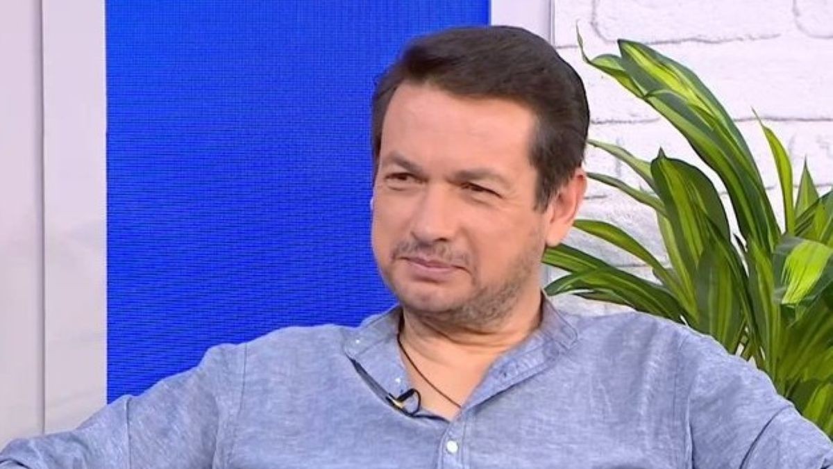 Σταύρος Νικολαΐδης: «Λύγισε» on air μιλώντας για την Καίτη Κωνσταντίνου – «Πρέπει να πεθάνουμε για να γίνουμε πρωτοσέλιδα;»